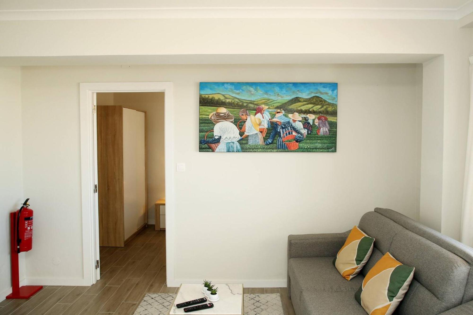 Apartamento Mae De Deus ปอนตาเดลกาดา ภายนอก รูปภาพ