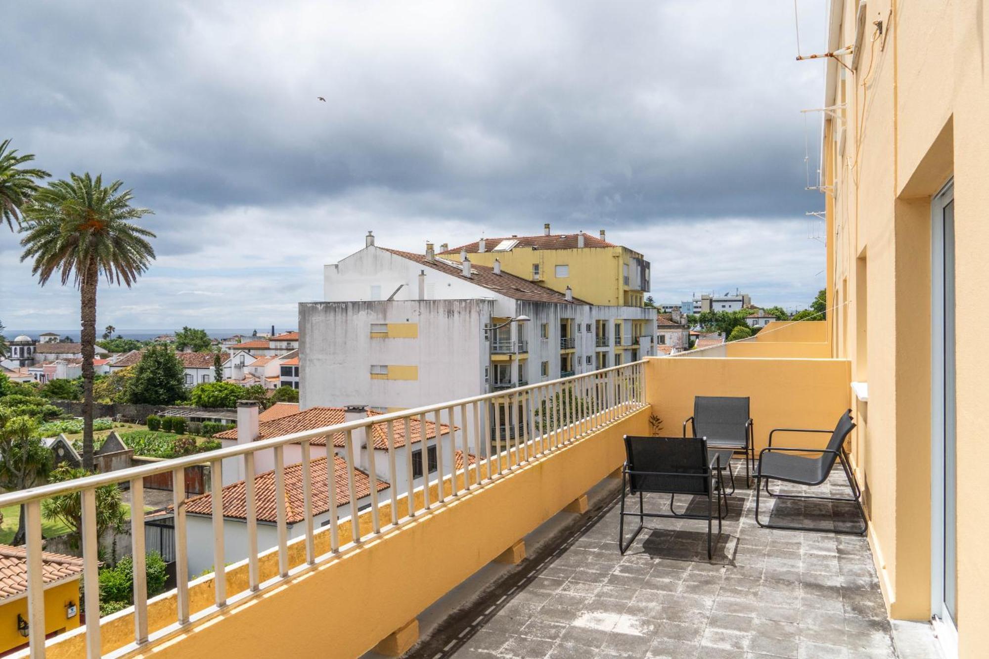 Apartamento Mae De Deus ปอนตาเดลกาดา ภายนอก รูปภาพ