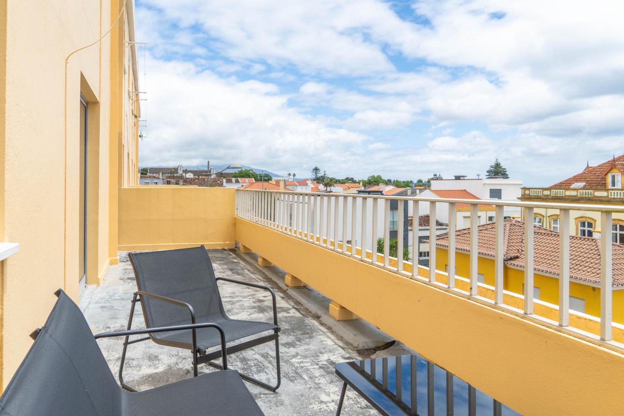 Apartamento Mae De Deus ปอนตาเดลกาดา ภายนอก รูปภาพ